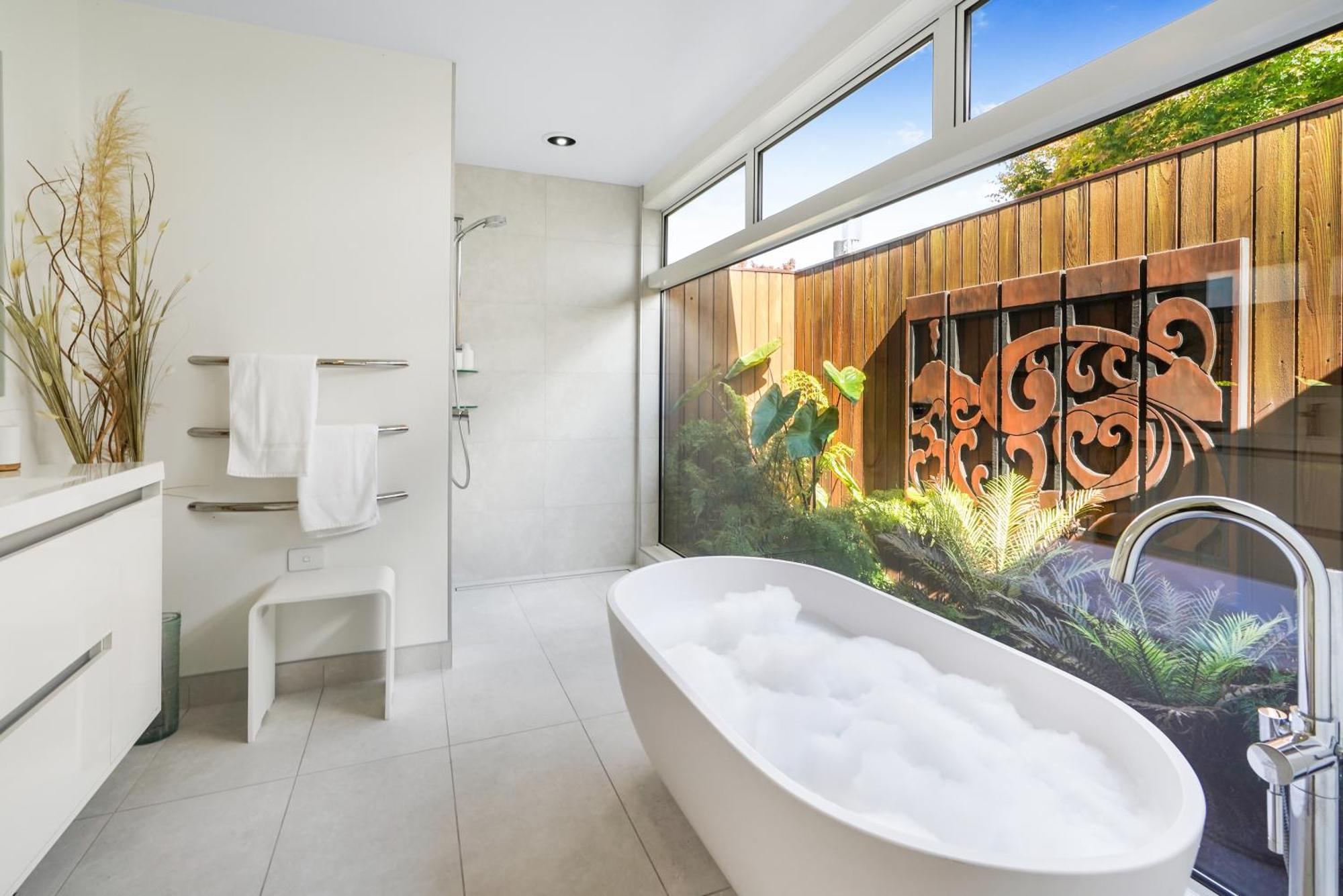 River View Retreat, Luxury & Central - By Kosh Bnb Hamilton Kültér fotó